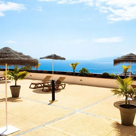 Rooftop With Ocean View And Heated Pool Апартаменти Адехе